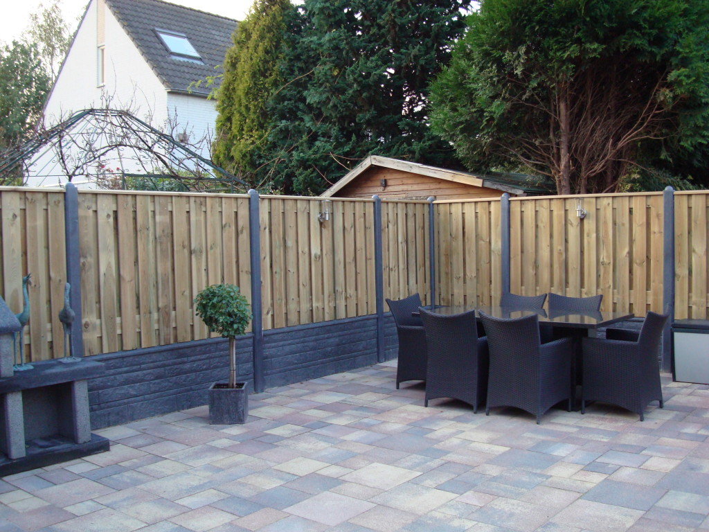 Holz Kombi3 Betonzaun Dortmund Ruhrgebiet Morganland