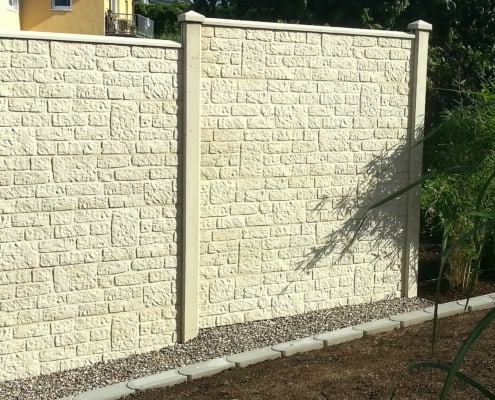 Betonzäune Motiv Neu-Romania in Sand