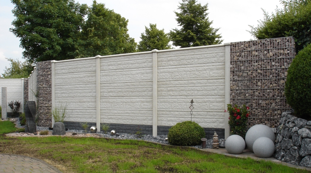 Hochwertige Zäune aus Beton im zeitgemäßen Design