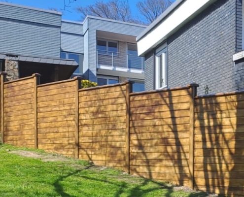 Betonzaun Holzoptik